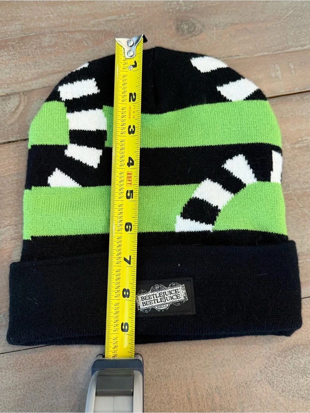 Beetlejuice Beanie Sandworm Hat Green And Black Preowned